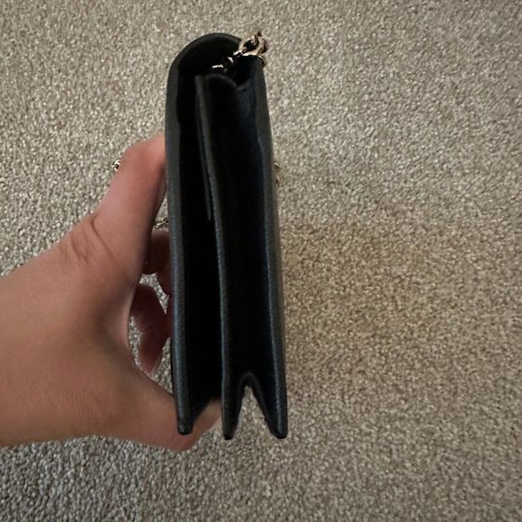 Salvatore Ferragamo wallet on chain - Picture 3 of 6